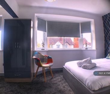 1 bedroom in a house share to rent - Photo 5