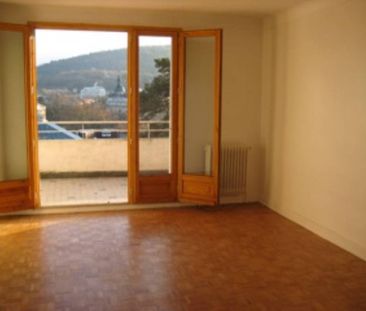 Location Appartement 3 pièces 81m² ANNECY 74000 - Photo 1