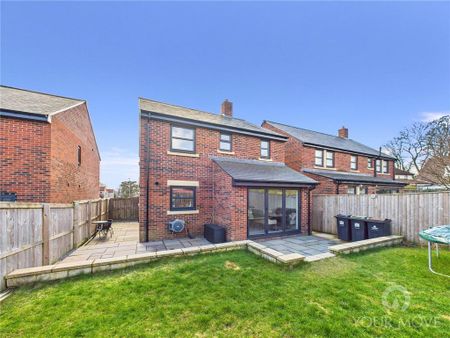 4 bedroom detached house to rent - Photo 5