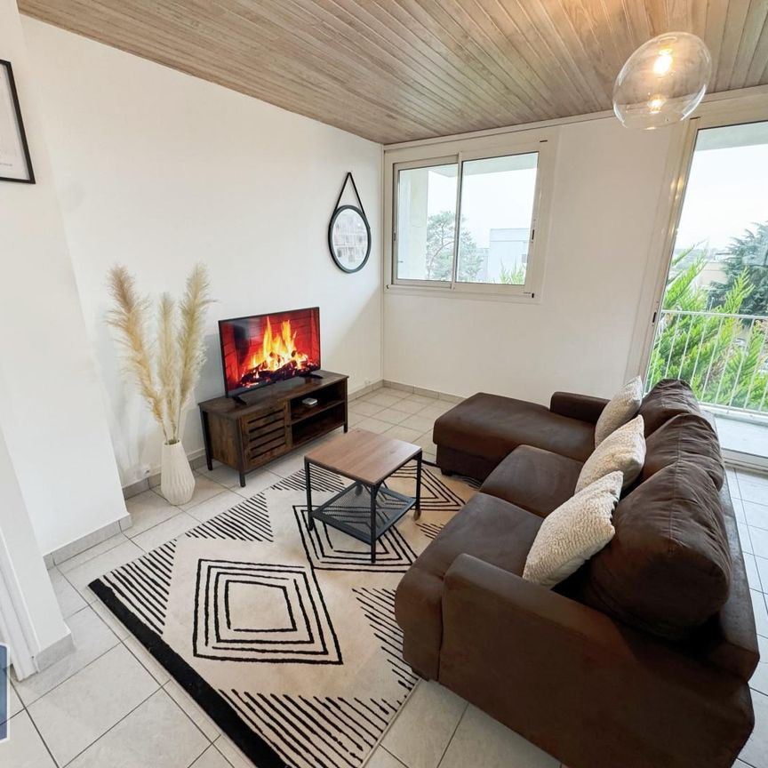 Location Appartement 1 pièce 9m² CHOLET 49300 - Photo 1