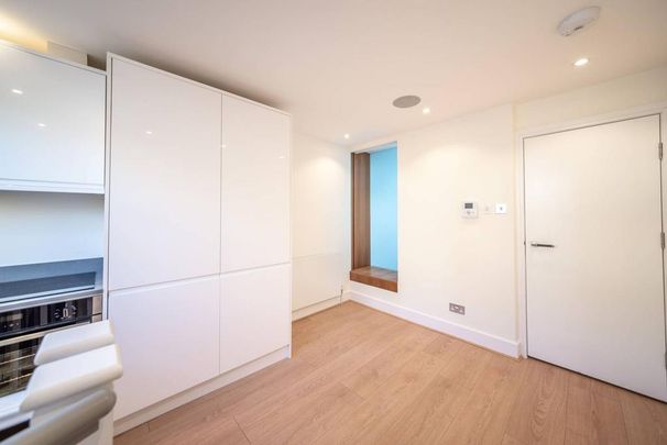 1 bedroom flat to rent - Photo 1