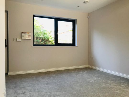 2 Bed End Terrace, Pell Street, RG1 - Photo 1