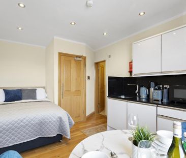 Studio to rent - Photo 3