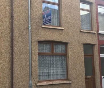 3 bedroom terraced house to rent - Photo 5