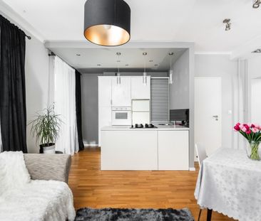 Przestronne 2 pok. z balkonem w Zielonej okolicy - Zdjęcie 5