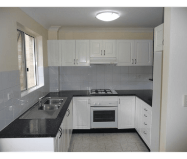 Comfortable Apartment in a Convenient Location - Photo 3