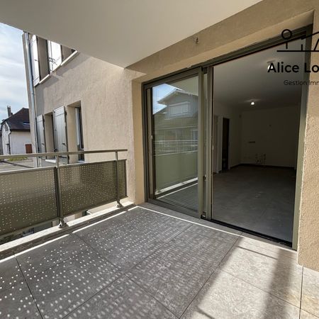Location Appartement 2 pièces 41m² MESSERY 74140 - Photo 3