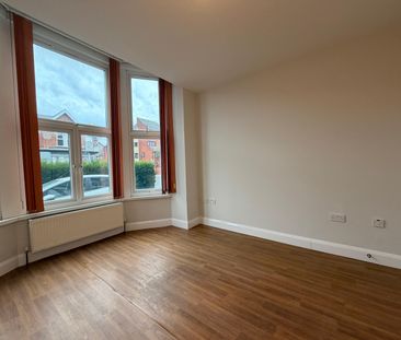 1 Bed Flat, Brigstock Road, CR7 - Photo 1
