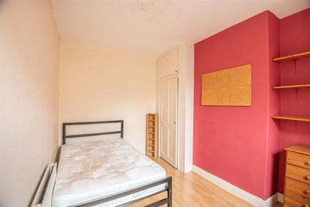 4 bedroom house to rent - Photo 4