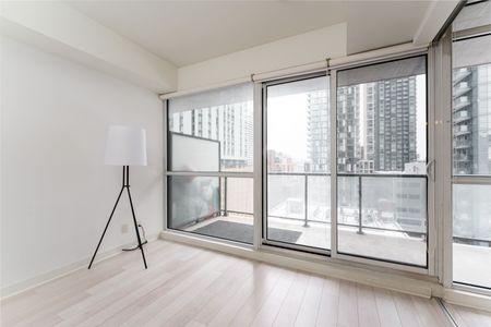 For Lease - 290 Adelaide Street Unit# 1201, Toronto, Ontario - Photo 3