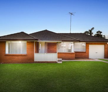 JUST RENOVATED ! - Photo 4