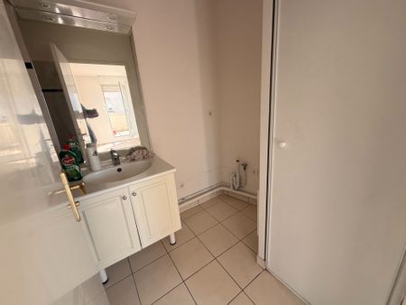 Location Appartement 2 pièces VITRY SUR SEINE 94400 - Photo 5