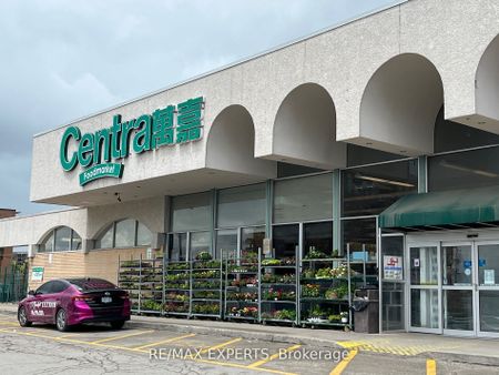 For Lease - 12 Blue Haven Crescent, Toronto, Ontario - Photo 3