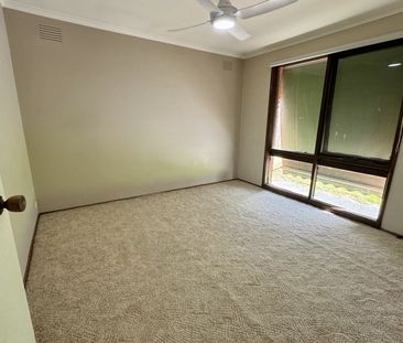 3 BEDROOM HOME - Photo 1