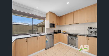 STUNNING HOME WITH POOL! - Photo 3