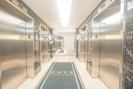 For Lease - 223 Webb Drive Unit# 806, Mississauga, Ontario - Photo 2