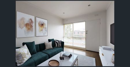 Light-Filled Two-Bedroom Apartment in Prime Caulfield Location - Photo 2