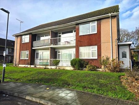 Dene Court, Dene Gardens, Stanmore, HA7 - Photo 2