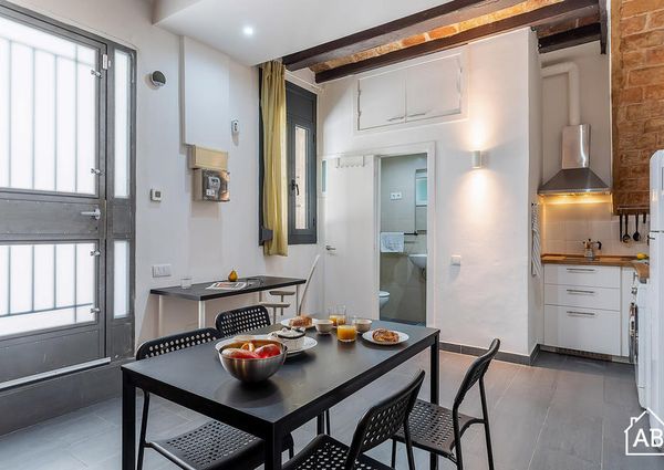Cosy Loft Apartment in Barceloneta