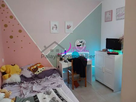 Location Appartement 3 pièces 64m² PERNES LES FONTAINES 84210 - Photo 4