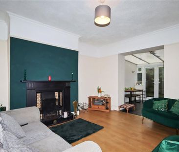 3 bedroom terraced house to rent - Photo 3