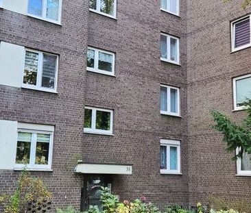 Gut und günstig für Starter! Ideale Erstwohnung! Mit WBS! - Foto 2