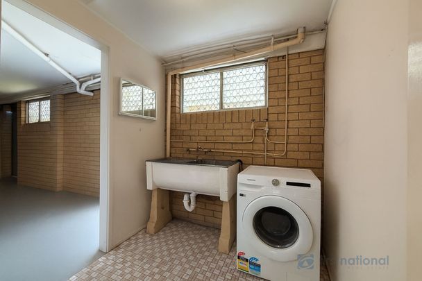 Charming 3-Bedroom Family Home with Rumpus and Study - Ideal Location in Raceview - Photo 1