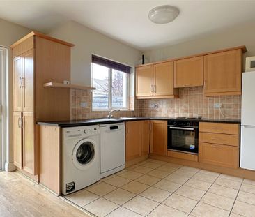 183 Roscaoin, Roscam, Galway - Photo 2