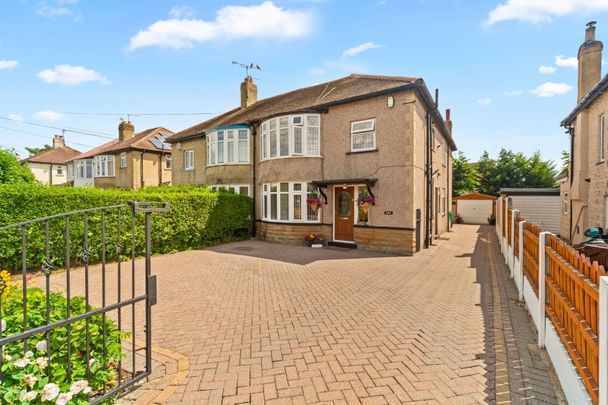 Street Lane, Leeds, West Yorkshire - Photo 1