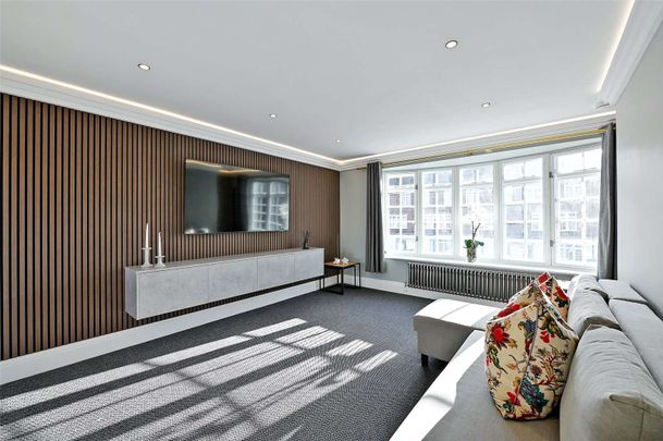 A completely refurbished and high-specification two double bedroom split level maisonette with situated close to local shops and restaurants. - Photo 1