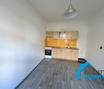 Pronájem bytu 1+1 44 m² - Photo 1