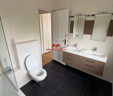 Location Maison 5 pièces 94m² - Photo 3