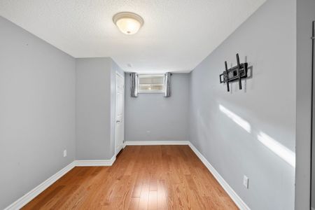 For Lease - 103 Summitcrest Drive Unit# Basement, Toronto, Ontario - Photo 4