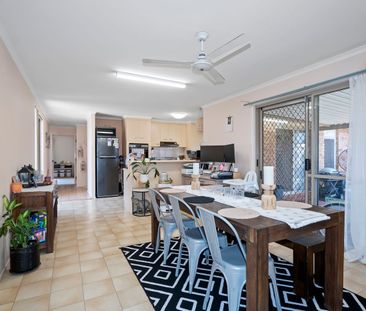 Solid 3 Bedroom Home in Popular Avoca - Photo 2