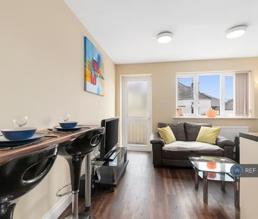 5 bedroom terraced house to rent - Photo 2