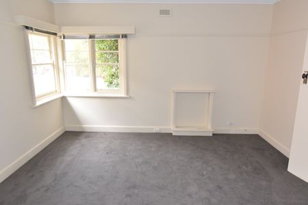 IDEALLY LOCATED PROPERTY - Photo 4