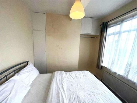 Penhurst Gardens, Edgware, HA8 - Photo 5