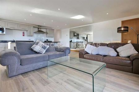 Grainger Street, Newcastle Upon Tyne, NE1 - Photo 2