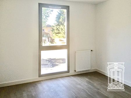 Location Appartement 3 pièces 65m² NEUVILLE SUR SAONE 69250 - Photo 5