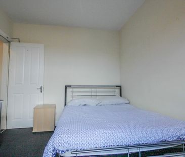 78 Eldon Street - Photo 6