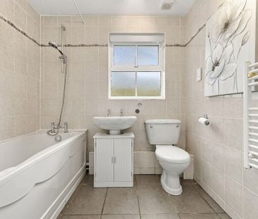 Rawlyn Close, Chafford Hundred, Grays - Photo 6