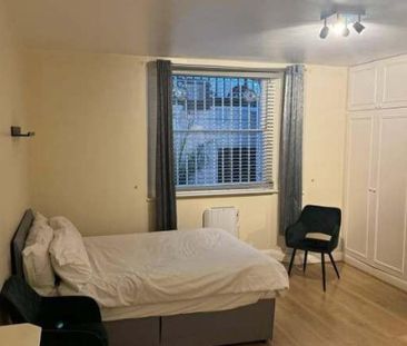 Westbourne Terrace, London - Photo 1