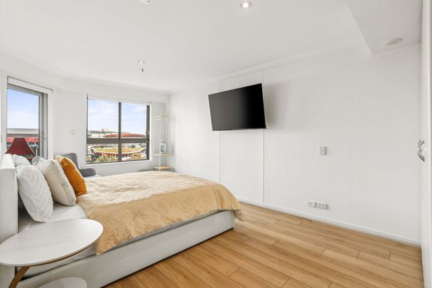 Harbour Garden Towers - Furnished - Available 1st December - Photo 1