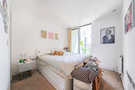 Stamford Square, Putney, London, SW15 - Photo 3