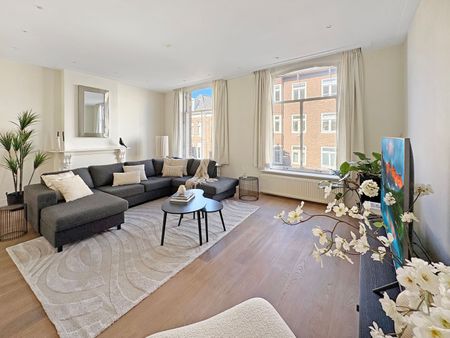Appartement te huur: Pieter Cornelisz. Hooftstraat 55-2 1071 BN Amsterdam - Photo 3