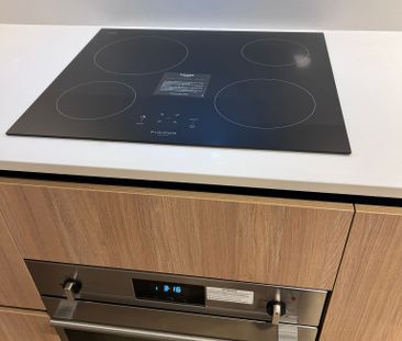 For Lease - 35 Parliament Street Unit# 915, Toronto, Ontario - Photo 2