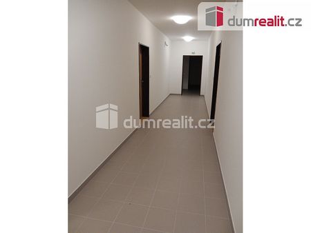 Pronájem bytu 1+kk 37 m² - Photo 3