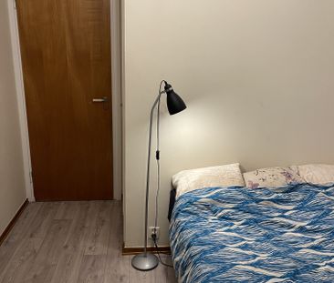 Skebokvarnsvägen, Bandhagen - Photo 2