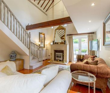 2 bedroom barn conversion to rent - Photo 3