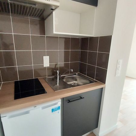 Location Appartement 1 pièce 22m² JOUE LES TOURS 37300 - Photo 1